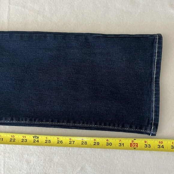 True Religion Men's Ricky Relaxed Straight Flap Blue Denim Jeans Size 33x34 NWT - Picture 12 of 12